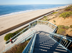 Replacing upper seawall stairs and widening sidewalk reviewed by commission